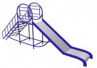 Детская горка с пластиковым спуском