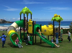 Развлекательный игровой комплекс для детской площадки